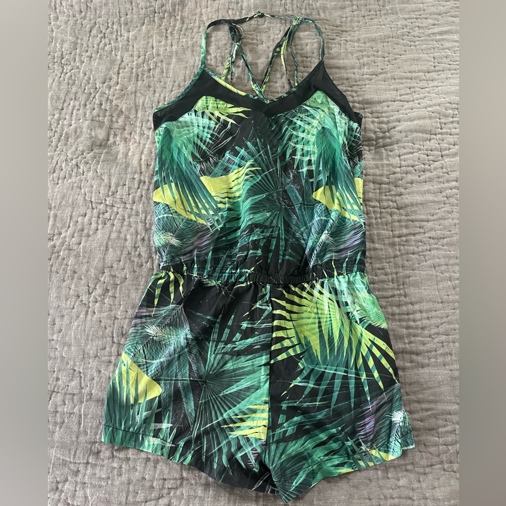 Fabletics Dash Tropical Leaf Print Romper *see description* sz medium rainforest